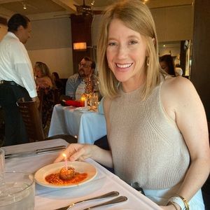 Meet your Posher, Jen